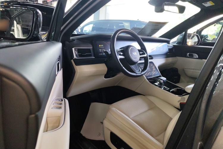 Used Li Auto ONE 2021 Extended-Range 6-Seater Version Driver Seat