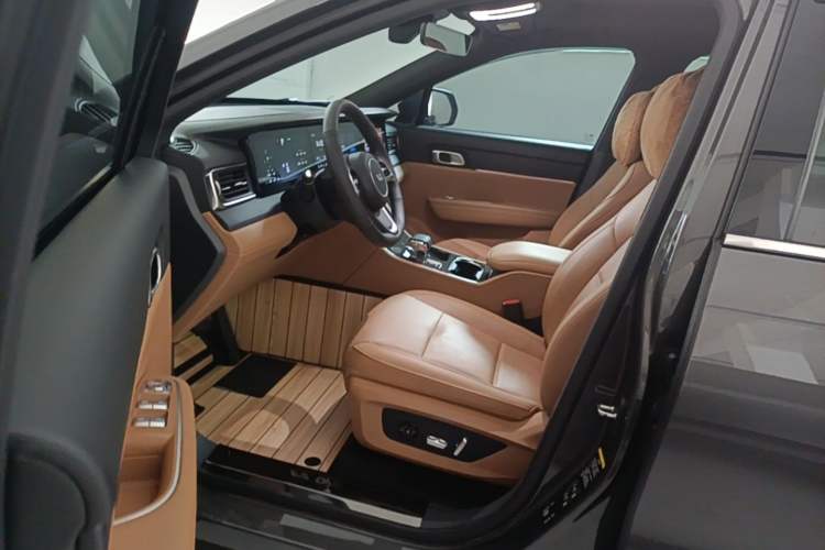Used Li Auto ONE 2021 Extended-Range 6-Seater Version Driver Seat