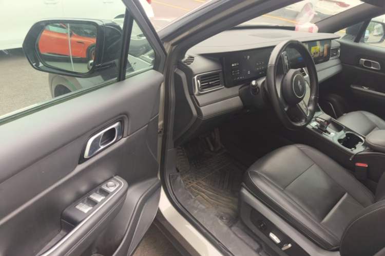 Used Li Auto ONE 2021 Extended-Range 6-Seater Version Driver Seat