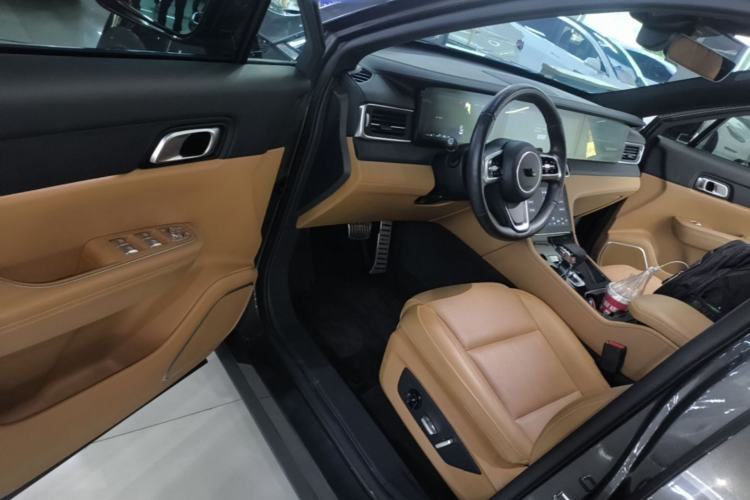 Used Li Auto ONE 2021 Extended-Range 6-Seater Version Driver Seat