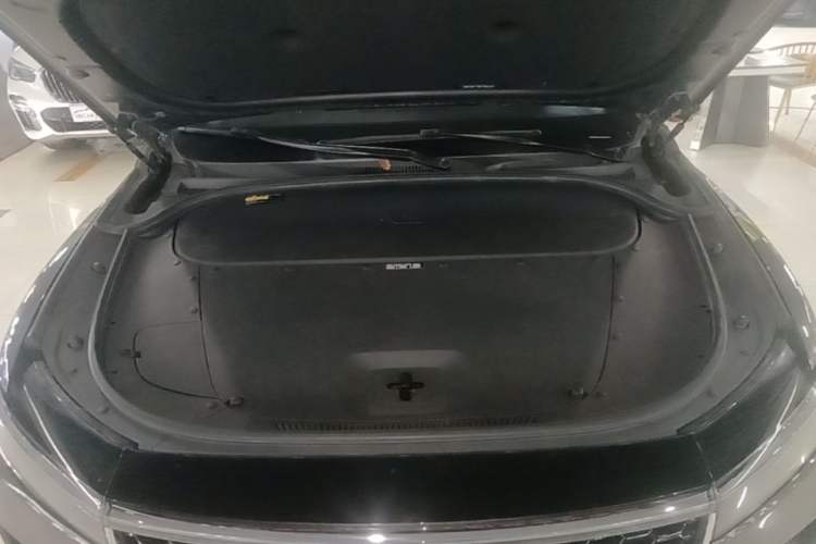 Used Li Auto ONE 2021 Extended-Range 6-Seater Version Engine Bay