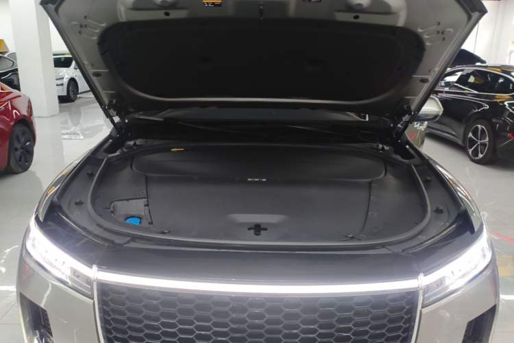 Used Li Auto ONE 2021 Extended-Range 6-Seater Version Engine Bay