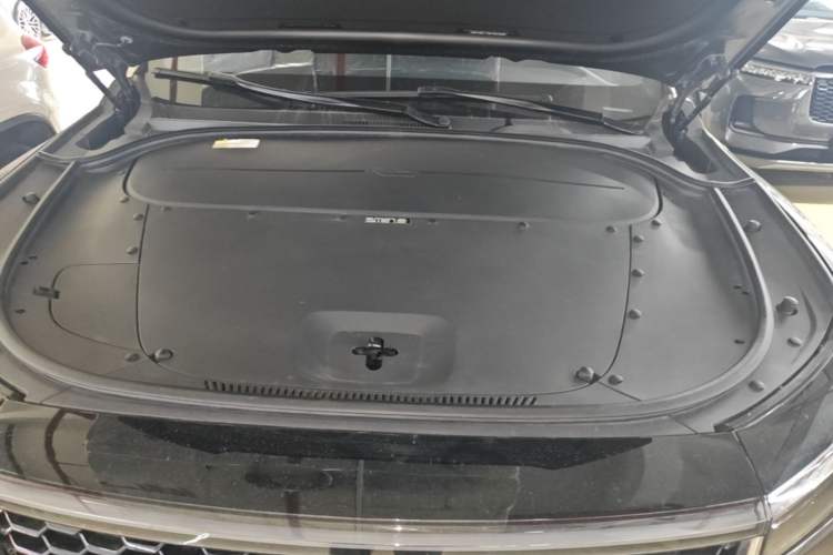 Used Li Auto ONE 2021 Extended-Range 6-Seater Version Engine Bay