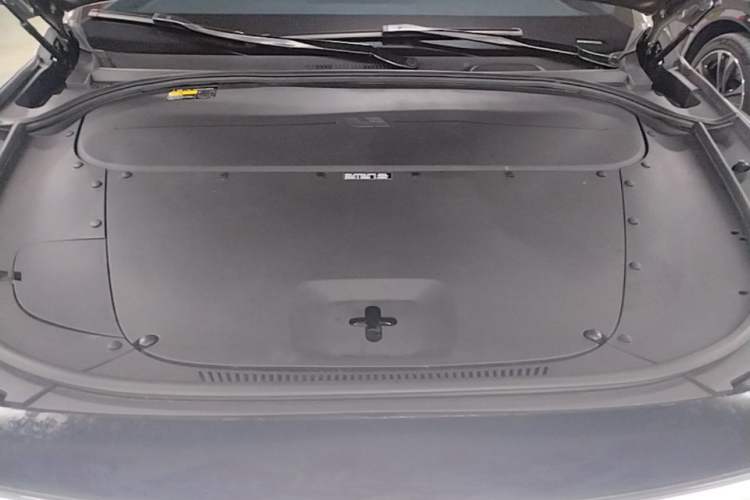Used Li Auto ONE 2021 Extended-Range 6-Seater Version Engine Bay