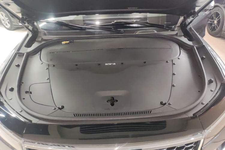 Used Li Auto ONE 2021 Extended-Range 6-Seater Version Engine Bay
