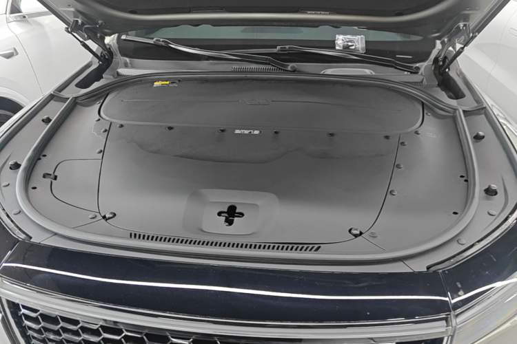 Used Li Auto ONE 2021 Extended-Range 6-Seater Version Engine Bay