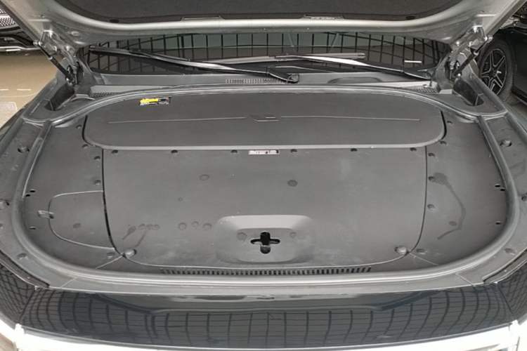 Used Li Auto ONE 2021 Extended-Range 6-Seater Version Engine Bay