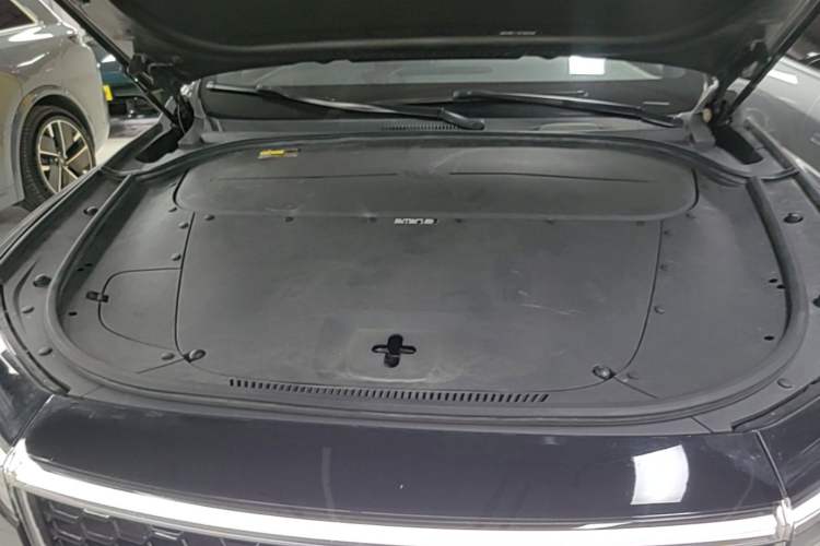 Used Li Auto ONE 2021 Extended-Range 6-Seater Version Engine Bay