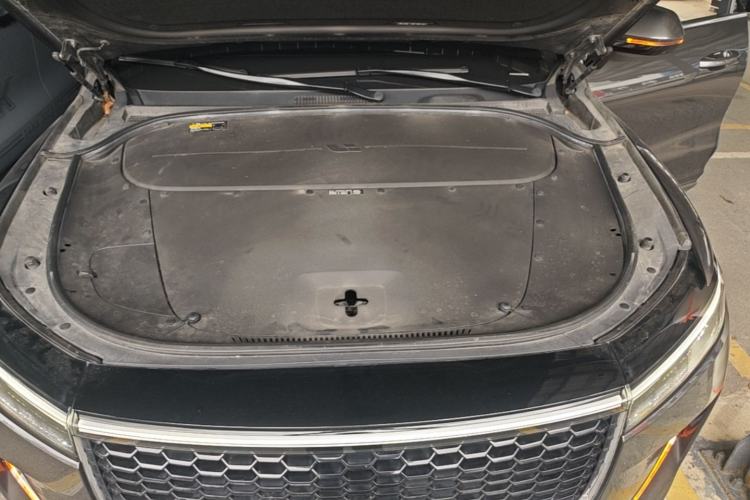 Used Li Auto ONE 2021 Extended-Range 6-Seater Version Engine Bay