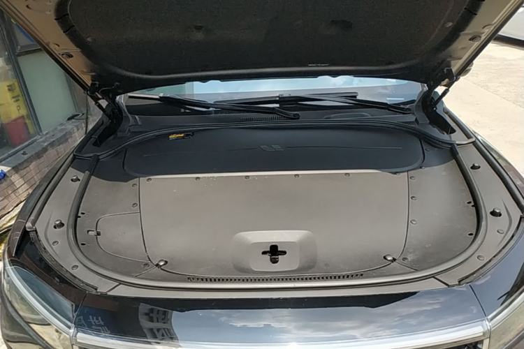 Used Li Auto ONE 2021 Extended-Range 6-Seater Version Engine Bay