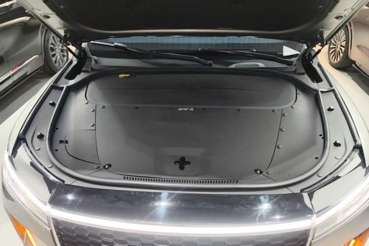 Used Li Auto ONE 2021 Extended-Range 6-Seater Version Engine Bay