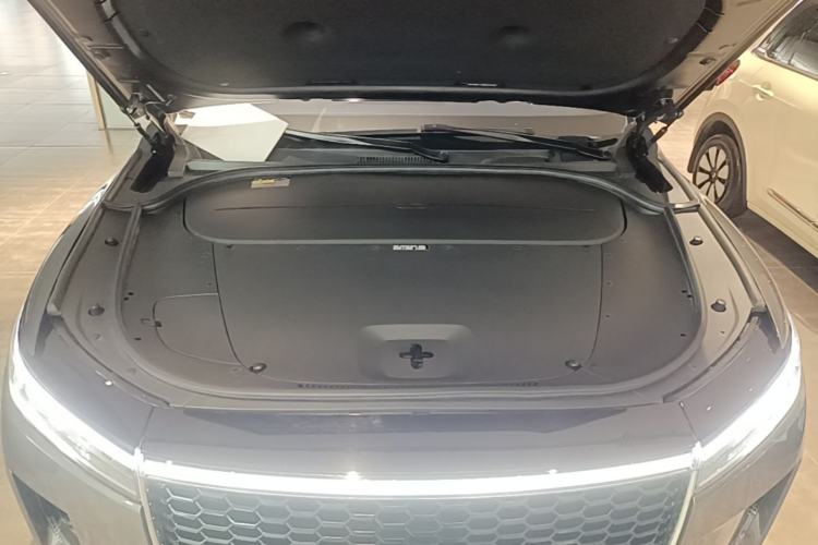 Used Li Auto ONE 2021 Extended-Range 6-Seater Version Engine Bay