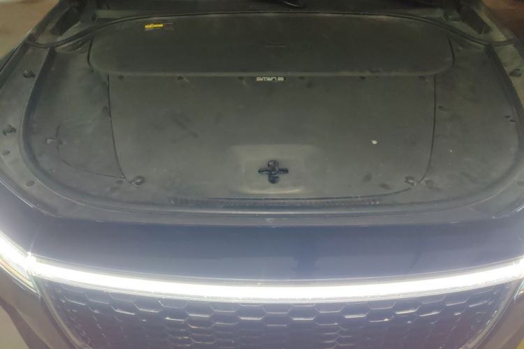 Used Li Auto ONE 2021 Extended-Range 6-Seater Version Engine Bay