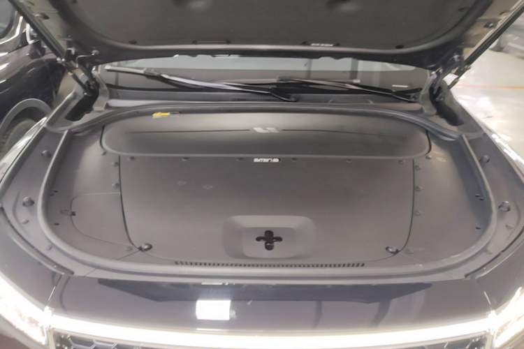 Used Li Auto ONE 2021 Extended-Range 6-Seater Version Engine Bay