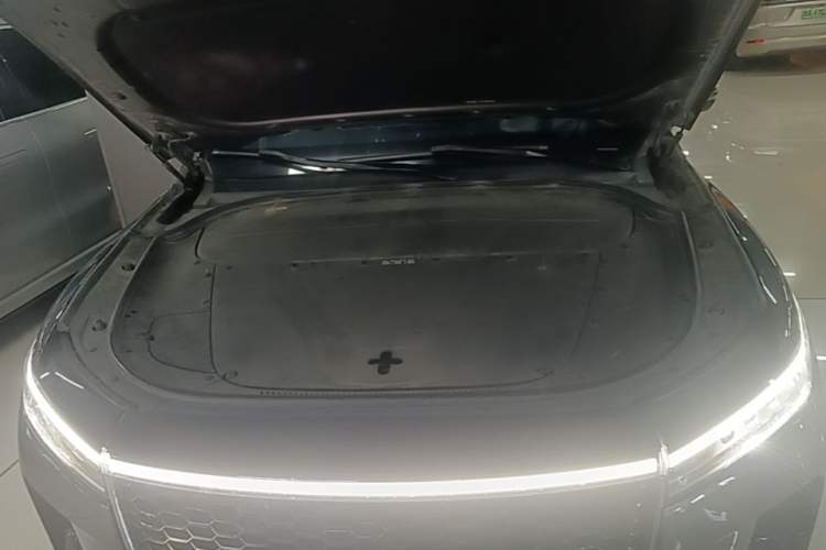 Used Li Auto ONE 2021 Extended-Range 6-Seater Version Engine Bay