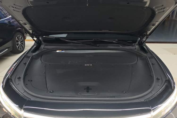 Used Li Auto ONE 2021 Extended-Range 6-Seater Version Engine Bay