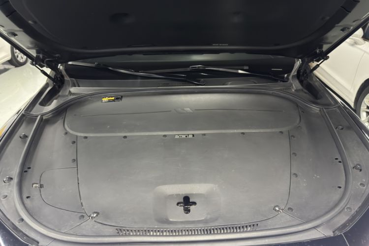 Used Li Auto ONE 2021 Extended-Range 6-Seater Version Engine Bay