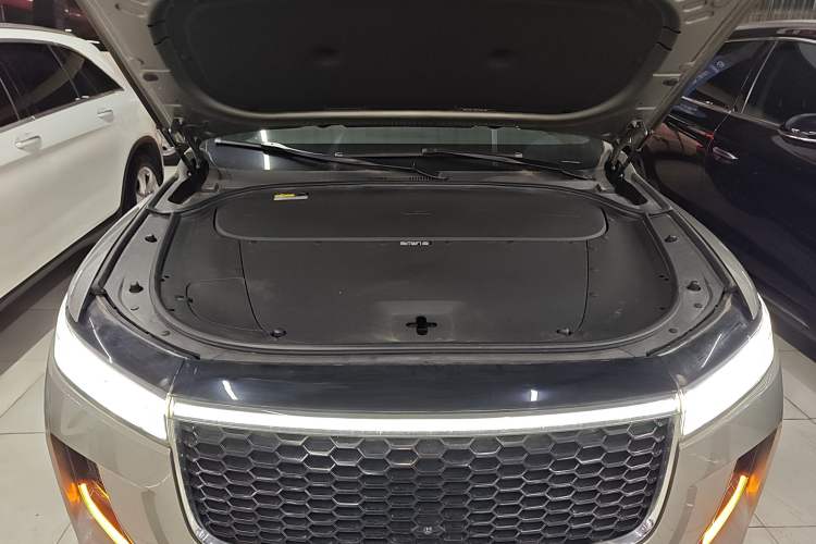 Used Li Auto ONE 2021 Extended-Range 6-Seater Version Engine Bay