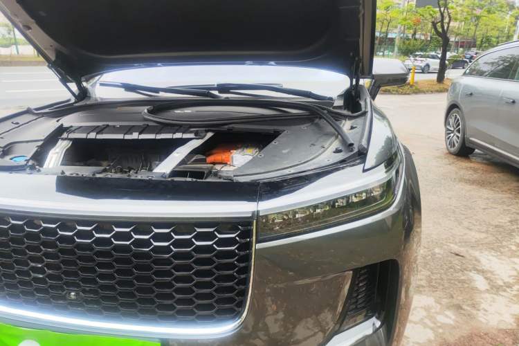 Used Li Auto ONE 2021 Extended-Range 6-Seater Version Engine Bay Left