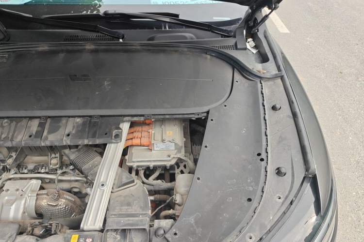 Used Li Auto ONE 2021 Extended-Range 6-Seater Version Engine Bay Left