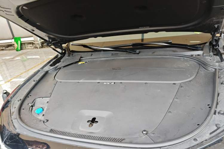 Used Li Auto ONE 2021 Extended-Range 6-Seater Version Engine Bay