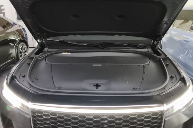 Used Li Auto ONE 2021 Extended-Range 6-Seater Version Engine Bay