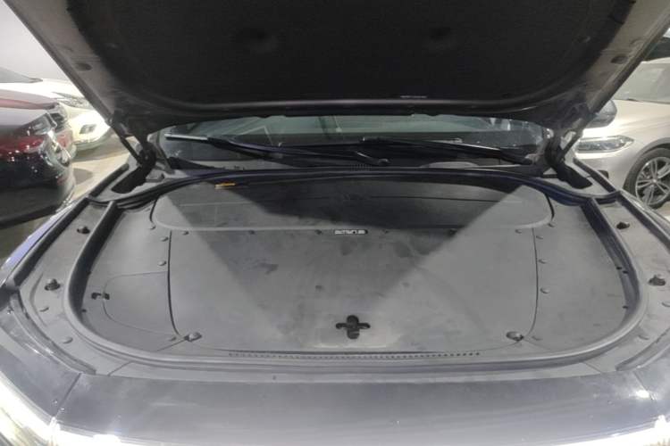 Used Li Auto ONE 2021 Extended-Range 6-Seater Version Engine Bay
