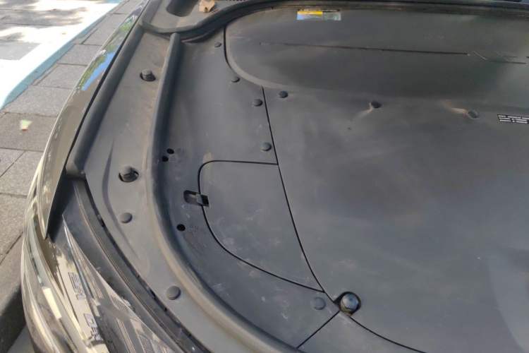 Used Li Auto ONE 2021 Extended-Range 6-Seater Version Engine Bay Right