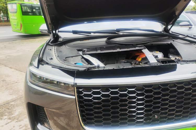 Used Li Auto ONE 2021 Extended-Range 6-Seater Version Engine Bay Right
