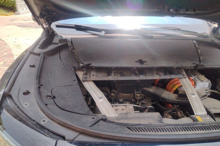 Used Li Auto ONE 2021 Extended-Range 6-Seater Version Engine Bay Right
