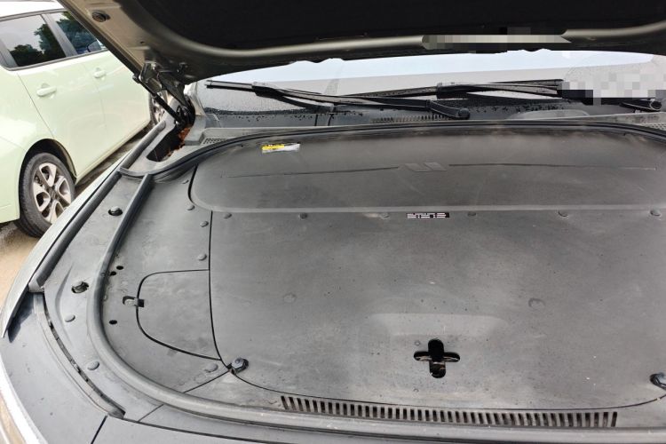 Used Li Auto ONE 2021 Extended-Range 6-Seater Version Engine Bay Right