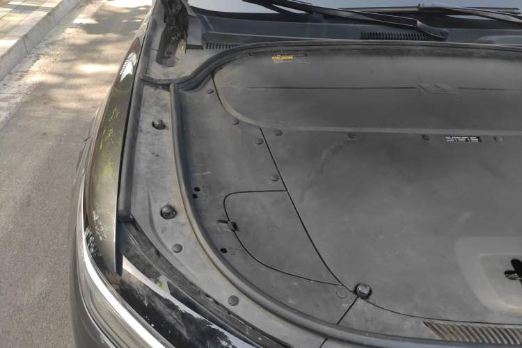 Used Li Auto ONE 2021 Extended-Range 6-Seater Version Engine Bay Right
