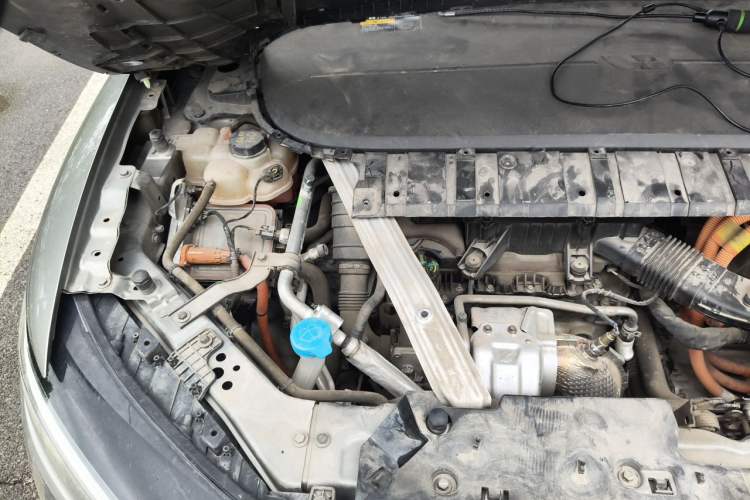 Used Li Auto ONE 2021 Extended-Range 6-Seater Version Engine Bay Right