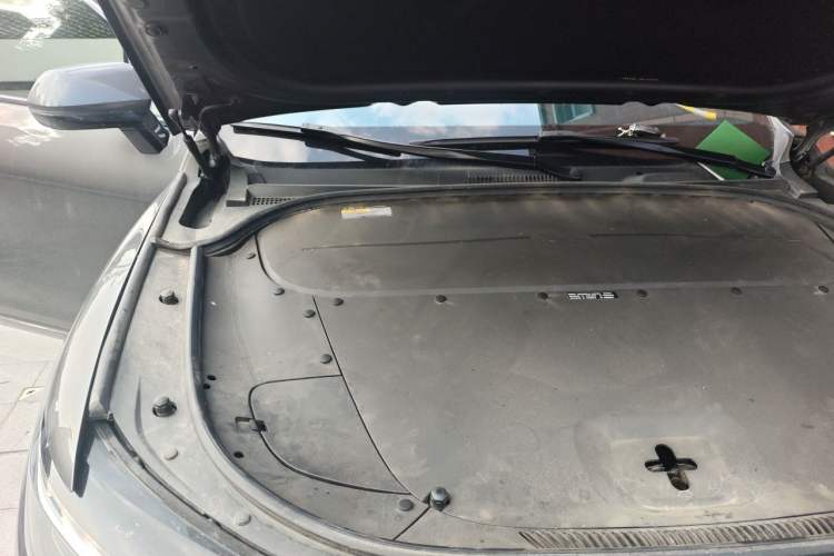 Used Li Auto ONE 2021 Extended-Range 6-Seater Version Engine Bay Right