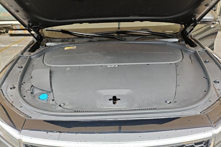 Used Li Auto ONE 2021 Extended-Range 6-Seater Version Engine Bay