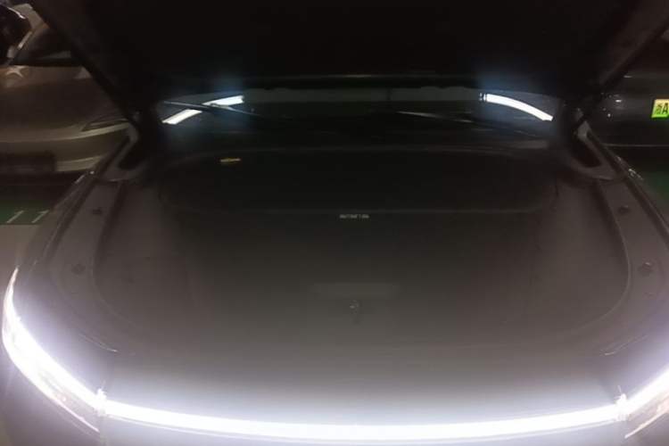Used Li Auto ONE 2021 Extended-Range 6-Seater Version Engine Bay