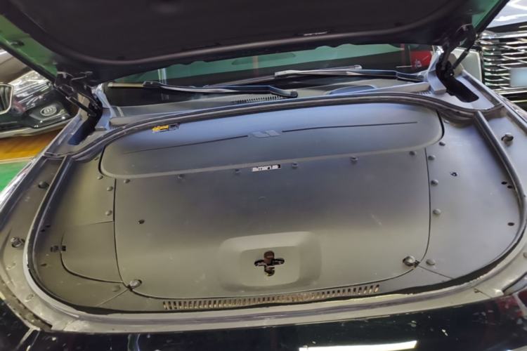 Used Li Auto ONE 2021 Extended-Range 6-Seater Version Engine Bay