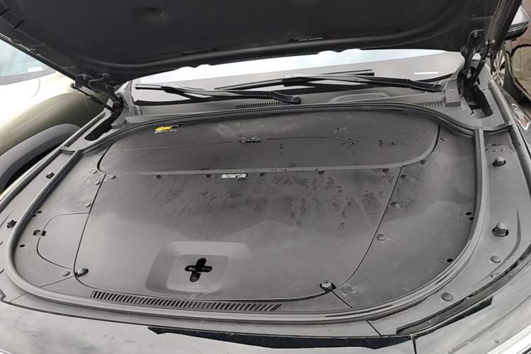 Used Li Auto ONE 2021 Extended-Range 6-Seater Version Engine Bay