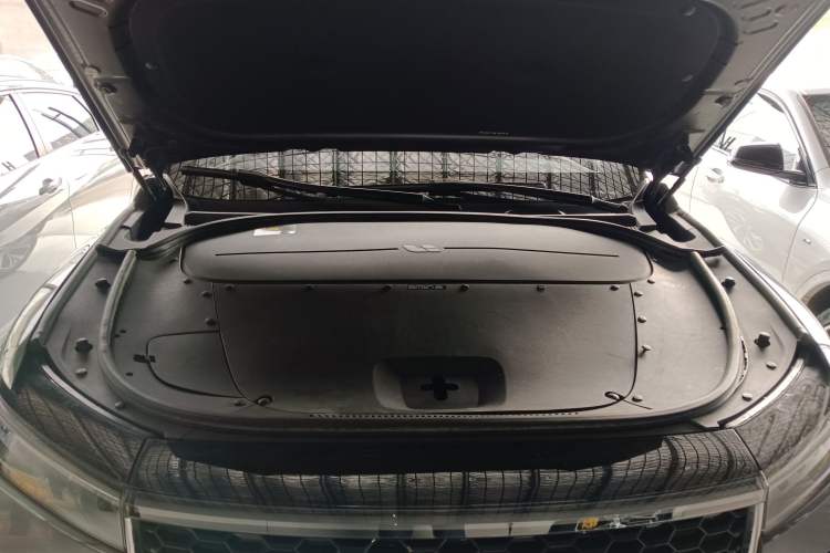 Used Li Auto ONE 2021 Extended-Range 6-Seater Version Engine Bay