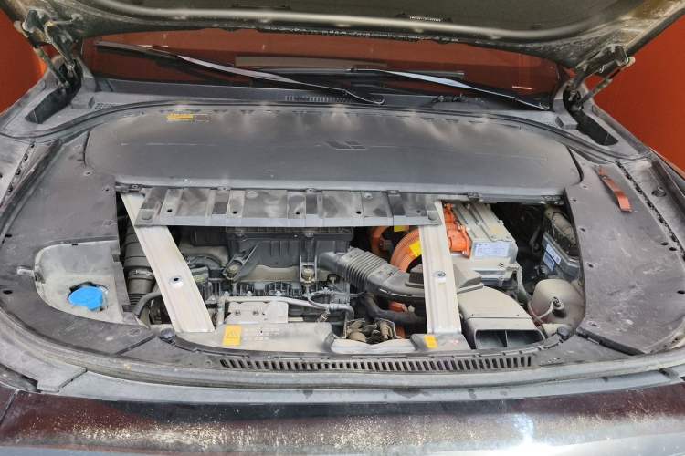 Used Li Auto ONE 2021 Extended-Range 6-Seater Version Engine Bay