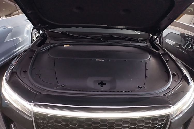 Used Li Auto ONE 2021 Extended-Range 6-Seater Version Engine Bay