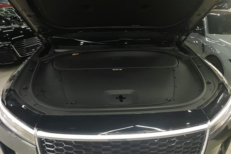 Used Li Auto ONE 2021 Extended-Range 6-Seater Version Engine Bay