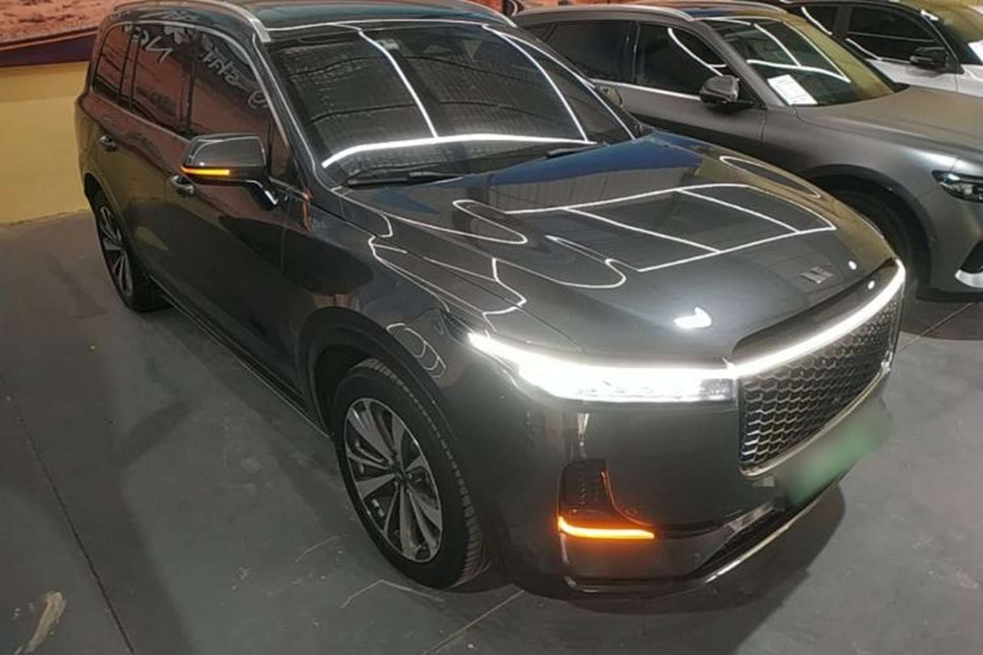 Used Li Auto ONE 2021 Extended-Range 6-Seater Version Exterior 1