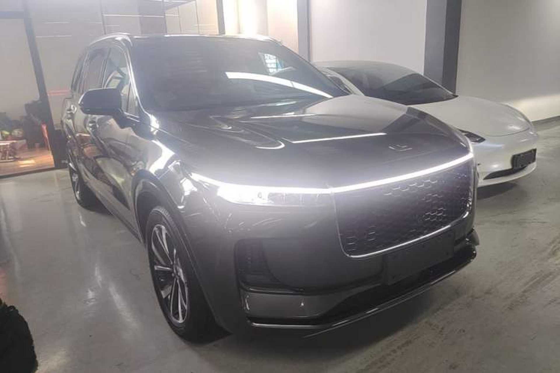 Used Li Auto ONE 2021 Extended-Range 6-Seater Version Exterior 1