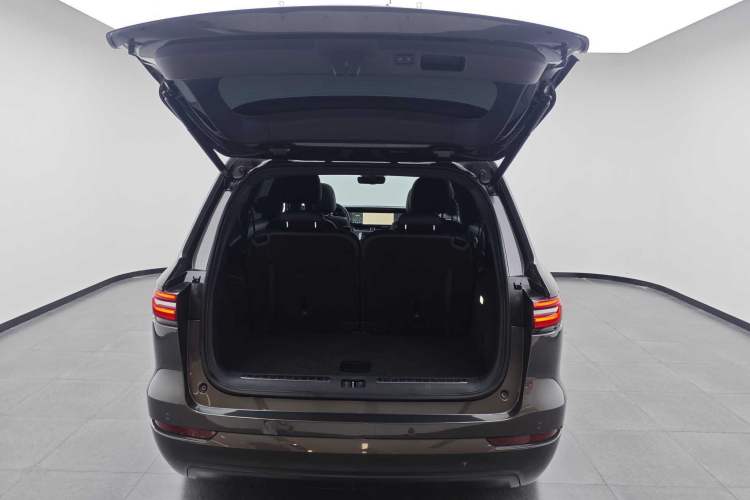Used Li Auto ONE 2021 Extended-Range 6-Seater Version Exterior 10
