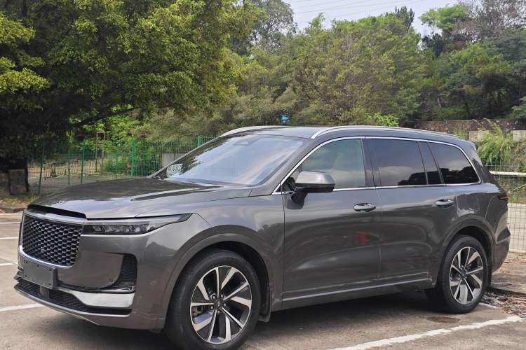 Used Li Auto ONE 2021 Extended-Range 6-Seater Version Exterior 2