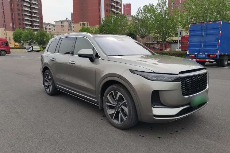 Used Li Auto ONE 2021 Extended-Range 6-Seater Version Exterior 2
