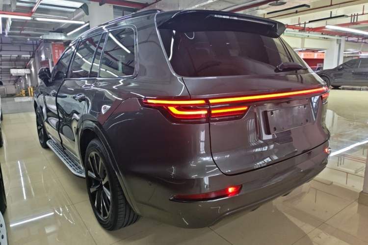 Used Li Auto ONE 2021 Extended-Range 6-Seater Version Exterior 2