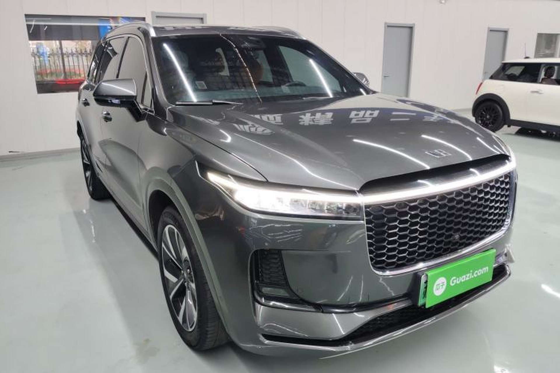 Used Li Auto ONE 2021 Extended-Range 6-Seater Version Exterior 2