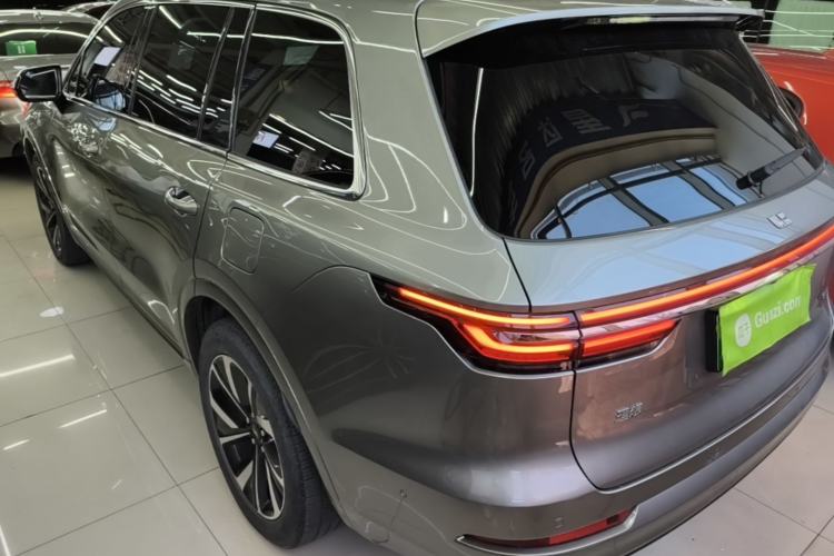 Used Li Auto ONE 2021 Extended-Range 6-Seater Version Exterior 2